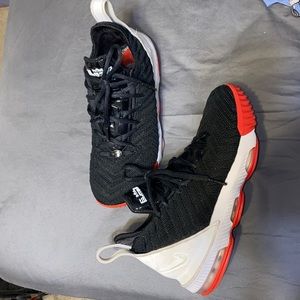 7Y (8.5w)Lebron James basketball shoes